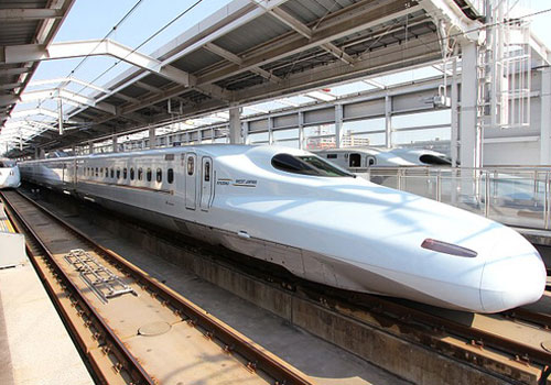 Nghiên cứu làm đường sắt cao tốc Hà Nội-Vinh trị g