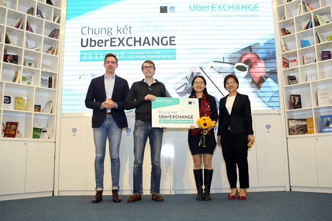 Ứng dụng số hóa vận tải đường bộ giành vé tới thun