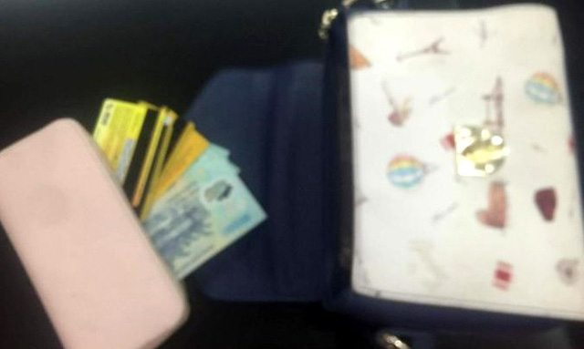 Nhân viên đường sắt trả lại hơn 36 triệu đồng cho 