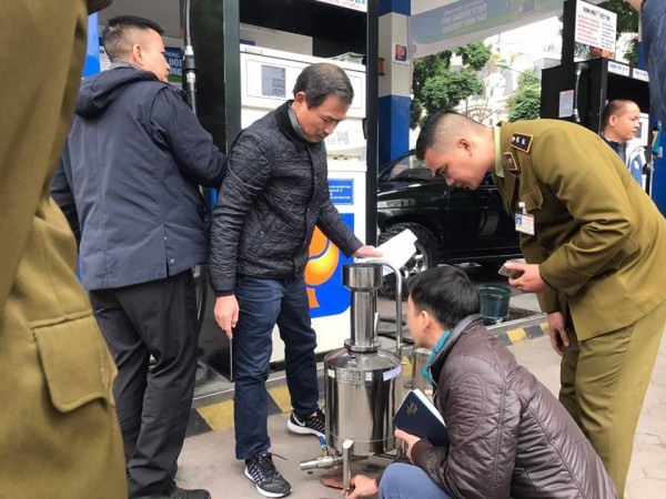 Kỹ sư Honda lên tiếng vụ bình xăng ô tô 