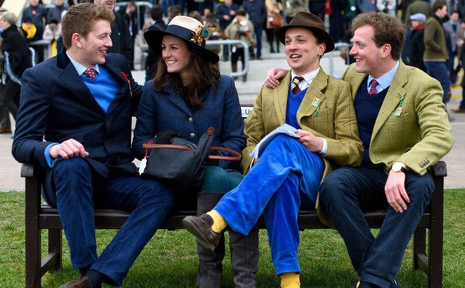 Muốn giàu thì phải kết thân với những 