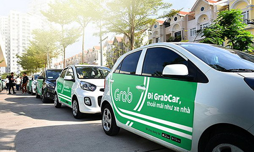 Giá cước taxi đắt gấp ba, nhiều tài xê