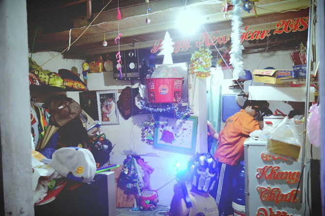 18 Cận cảnh chiếc xe chở rác độc nhất vô nhị giữa 