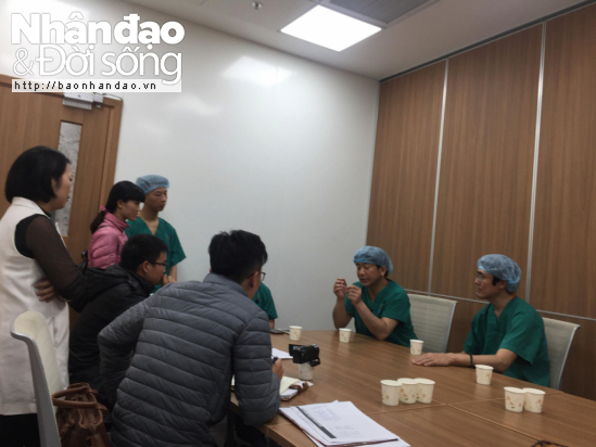 anh4-bs-bb-baaacxMtLY