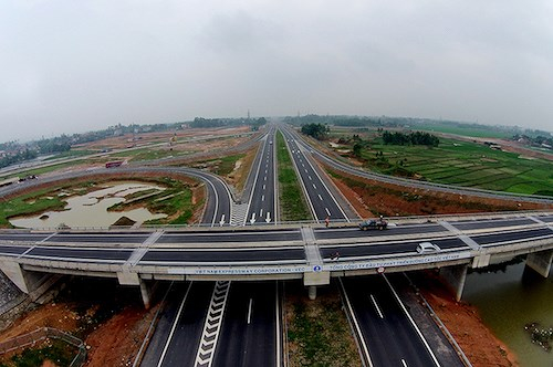 images1836632_cao_toc_vuhq_5527_1488204987