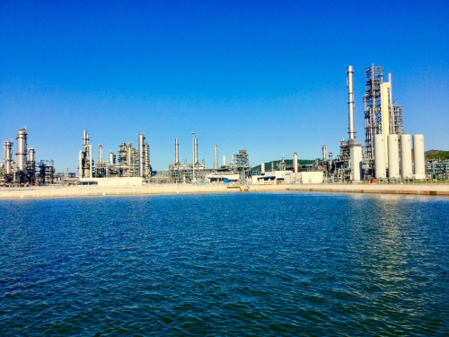 Lo xăng Nghi Sơn ế ẩm, Thanh Hoá đề xuất hạn chế n