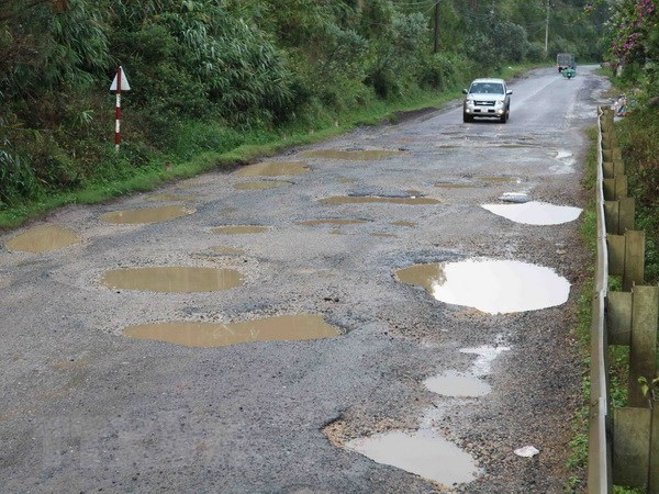 Phó Thủ tướng chỉ đạo việc đầu tư, nâng cấp cải tạ