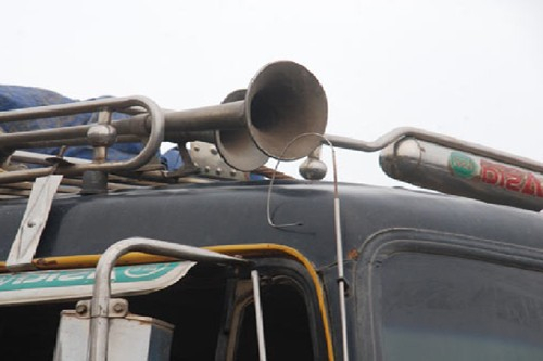 Còi hơi - “hung thần” giấu mặt