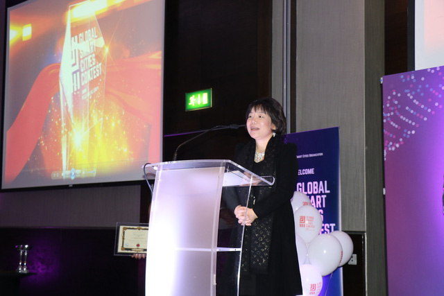 5 Người Việt đầu tiên nhận giải thưởng quốc tế về 