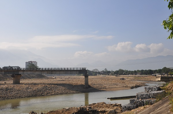 Yen-Bai-Hon-1-nam-sau-khi-bi-sap-Cau-Ngoi-Thia-se-