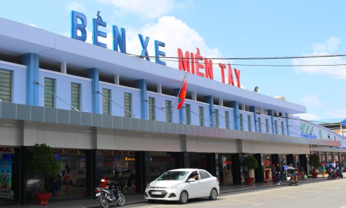 Kiểm toán cảnh báo Bến xe Miền Tây vì thưởng đậm c