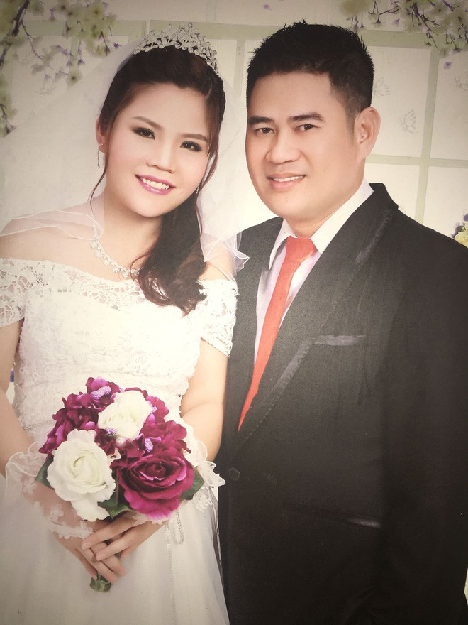 photo-1-1544323396420486172471