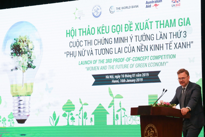 2. Ông Sebastian Eckardt, Chuyên gia kinh tế trưởn