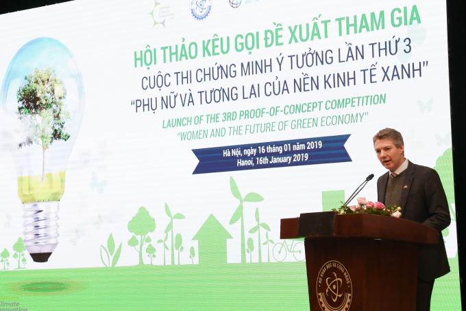 3. Ông Justin Baguley - Quyền Phó Đại sứ - Đại sứ 