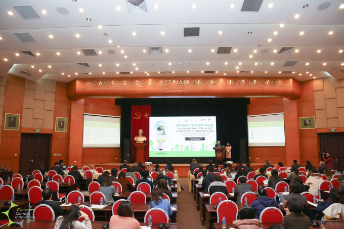 8. Toan canh Hoi thao 1 (1)