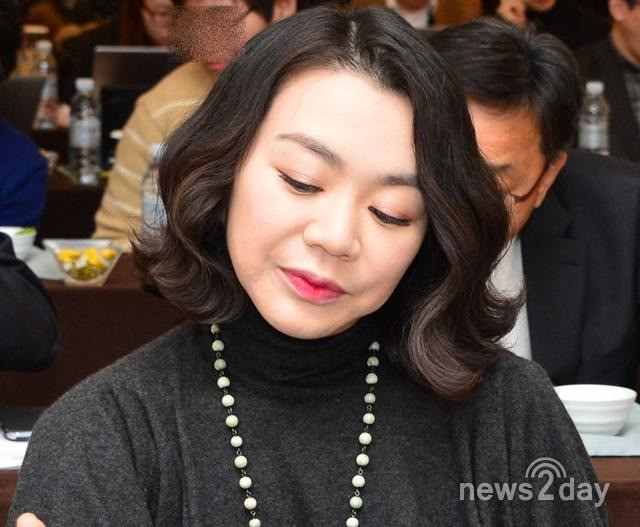 photo-1-15531750004991410392928