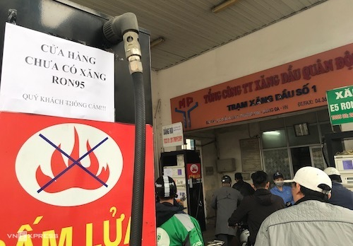 cay-xang-het-hang-2403-1553759813