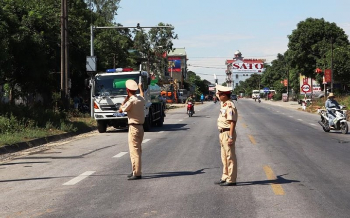 photo-1-15618695135941291055050