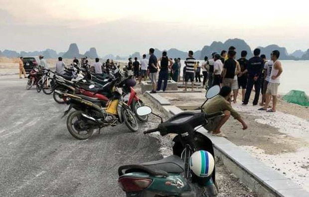 photo-1-15658535451371835678277