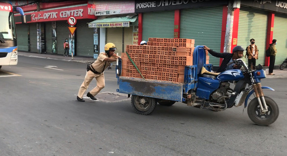 dpapp-dienthoai-1-1570581786436480413436