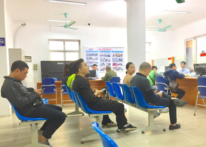 nganh-ban-le-dich-vu-luon-co-nhu-cau-lao-dong-cao-