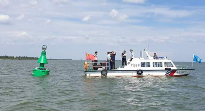 phao-bao-hieu-bi-troi-giat-sang-trung-quoc-duoc-ti