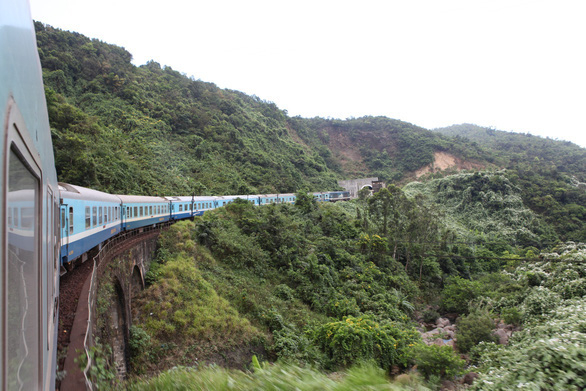 duong-sat-1581433695495435039193