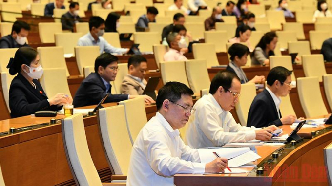 3BF2017C-CE08-4526-B5E4-6DA06E32E36D.