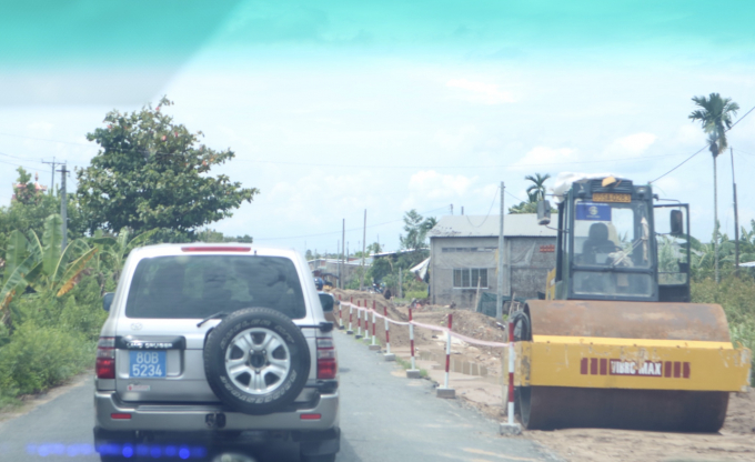 7186EAB1-C824-4012-9BE2-044E6AA9D57B.