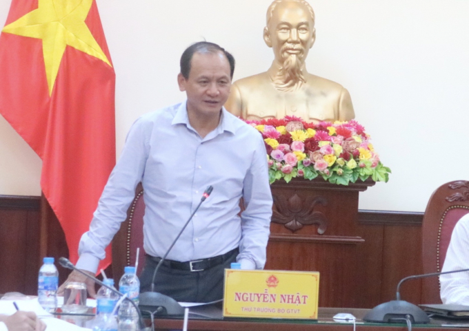 F720491D-2DA5-4597-9F32-233C33ADCEEA.