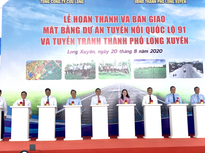 79251E63-D752-4FC2-A905-EE9105834603.