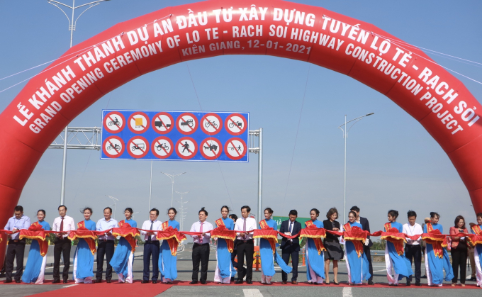 4F514B54-5583-463D-B223-A3513070D4A1.