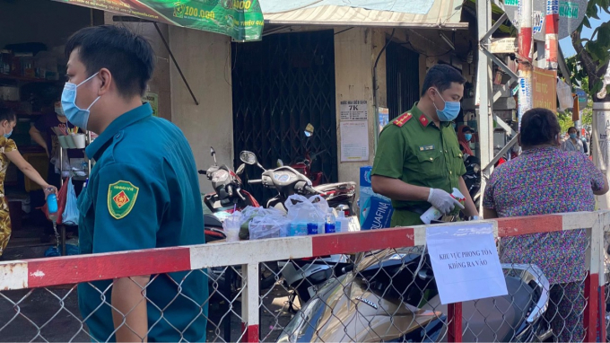 728C53F4-F35F-4289-81C0-0CABA5F54064.