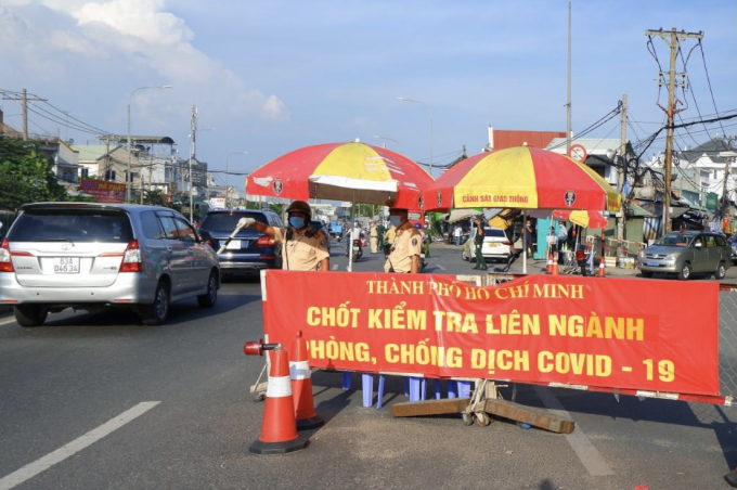 2949D5F6-B6B9-4209-BD65-B6174E69A3C5.