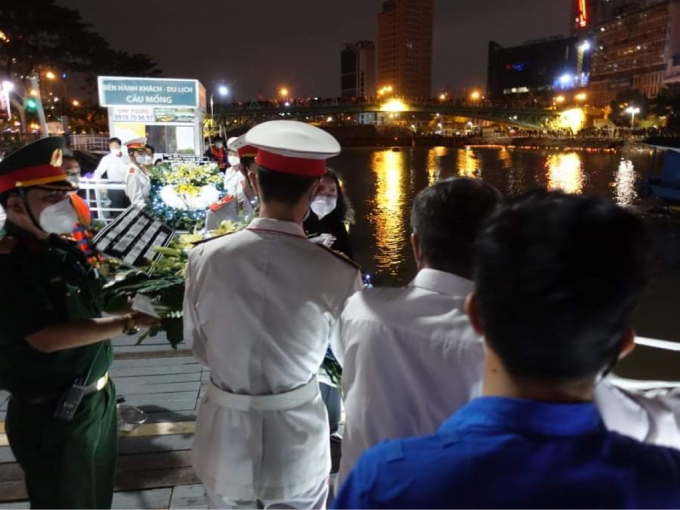 61BAE1A4-53C2-4675-B0EA-592258F11F22.