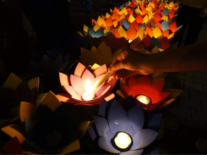 AC83CB35-EF7F-48AC-B554-4561718A27AE.