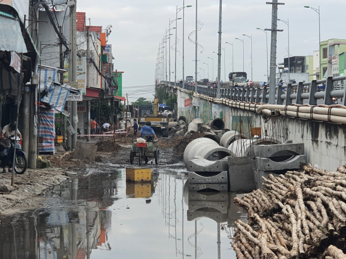 8A557E41-0F88-4585-BAED-B71962D231AD.