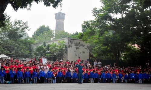 6-sinh-vien-tinh-nguyen-quy-go-6968-7120-138172955