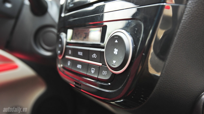 mitsubishi mirage 2014 (38)