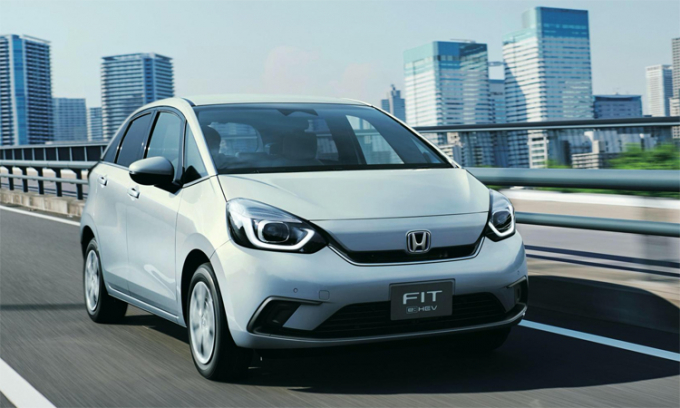 Honda-Jazz-1-7180-1582614854