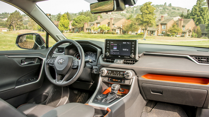 noi-that-rav4-3166-1582603241