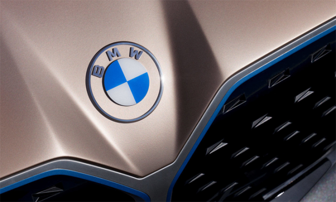 BMW-i4-1-6326-1583379996