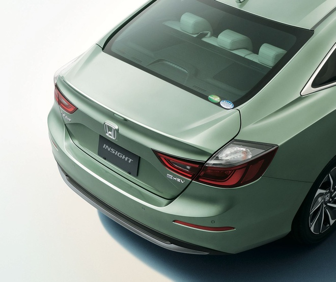 2020_Honda_Insight_Japan_spec_31_1