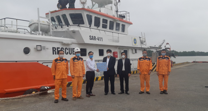 444444444444444444444z3139356772089_25e93b633b68f4