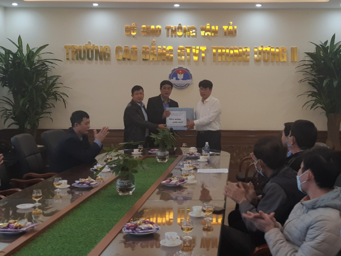 5555555555555z3139360654867_78d15d78481c2a5161466b