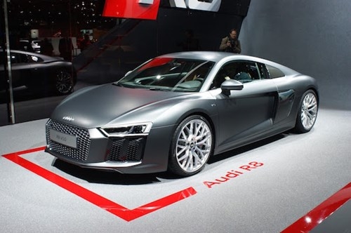 Audi R8 V10