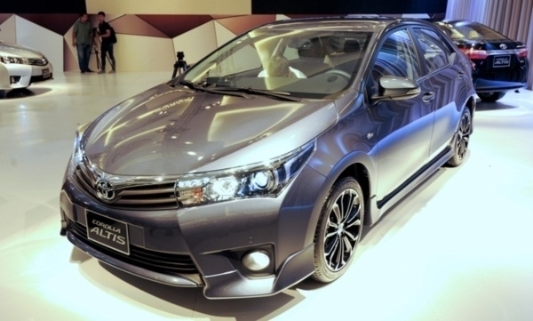 gia-xe-toyota-3