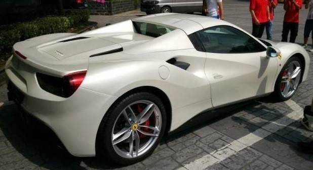 ferrari4881