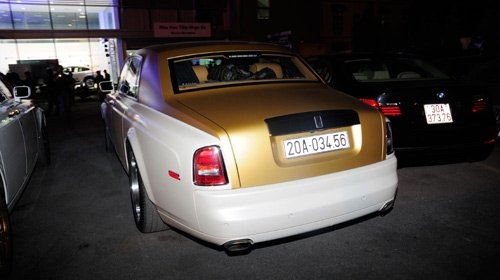 cap-doi-rolls-royce2