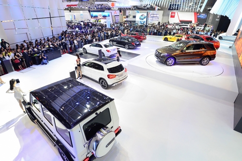 mercedes-viet-nam-pha-ky-luc-thi-truong-xe-sang-1